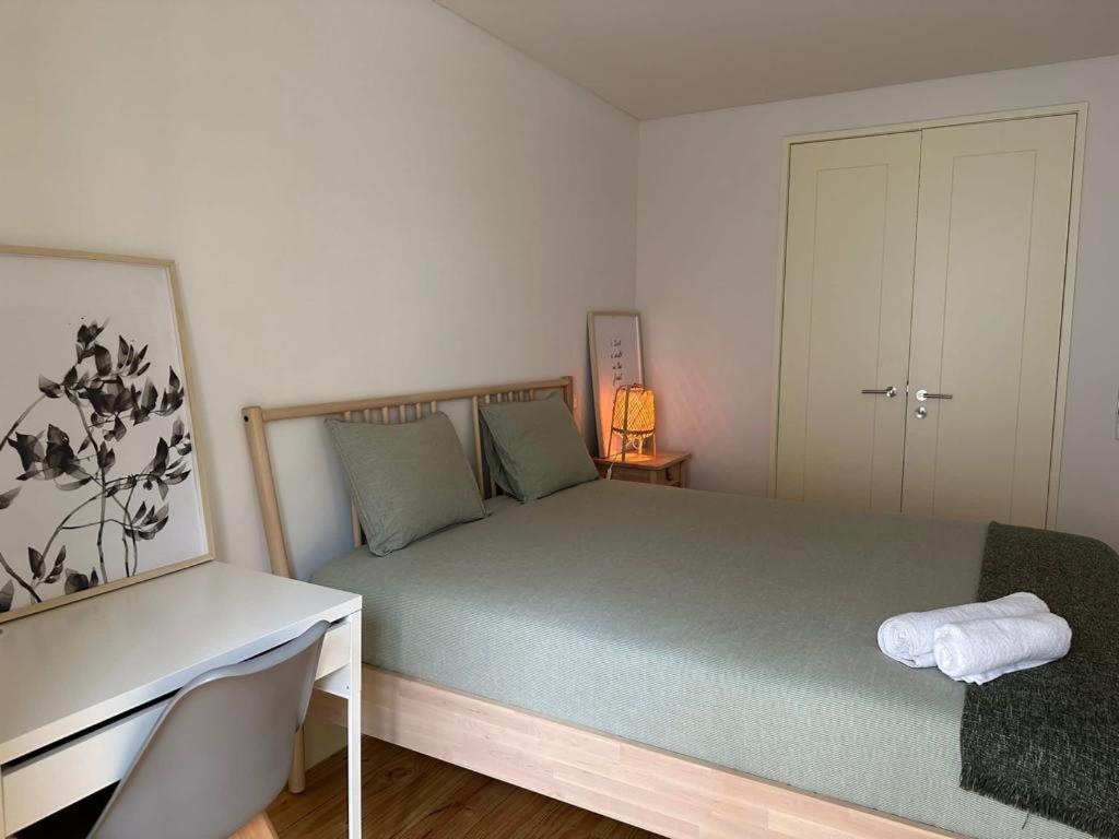 Central Bedroom In Shared House In Chiado - Historic Center Of Lisbona Esterno foto