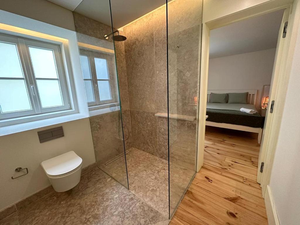 Central Bedroom In Shared House In Chiado - Historic Center Of Lisbona Esterno foto